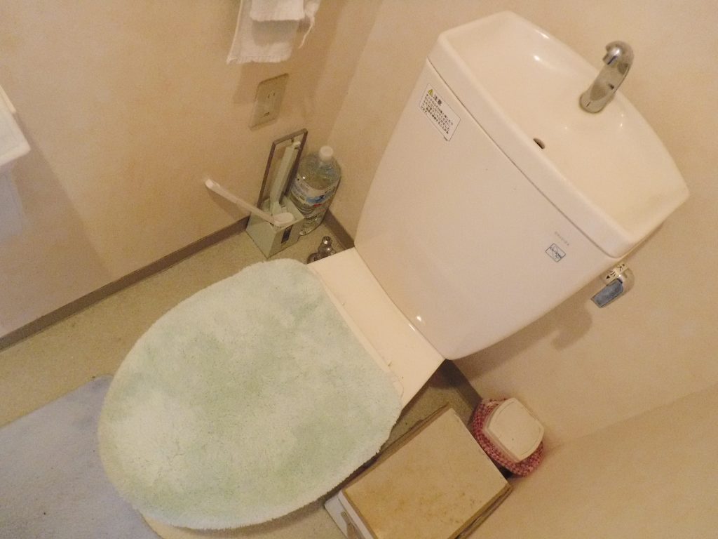 トイレタンクレバーハンドルを回しても水が出なくなった アクアDr. トイレ詰まり・排水管高圧洗浄はお任せ