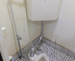 トイレ水道の給水配管の水漏れ修理作業完了