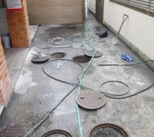 大阪府豊中市での屋外排水管の高圧洗浄作業