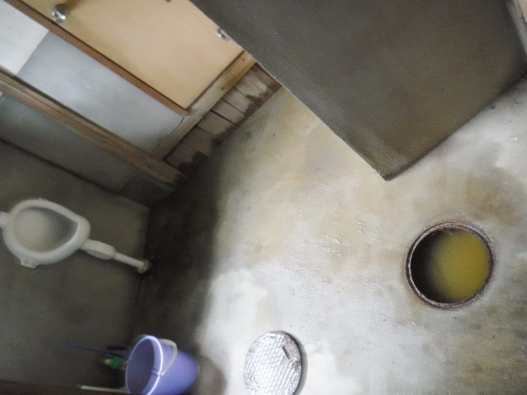 大阪府池田市でのトイレ詰まり排水管高圧洗浄清掃作業
