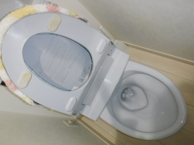 兵庫県伊丹市トイレ詰まり修理/便器つまりの解消 アクアドクター トイレ詰まり・排水管高圧洗浄の水道業者