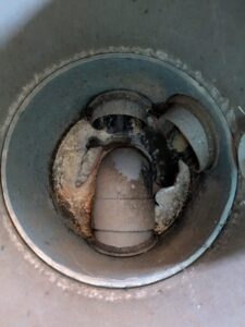 【西宮市】定期的な排水管、排水マスの水回り清掃